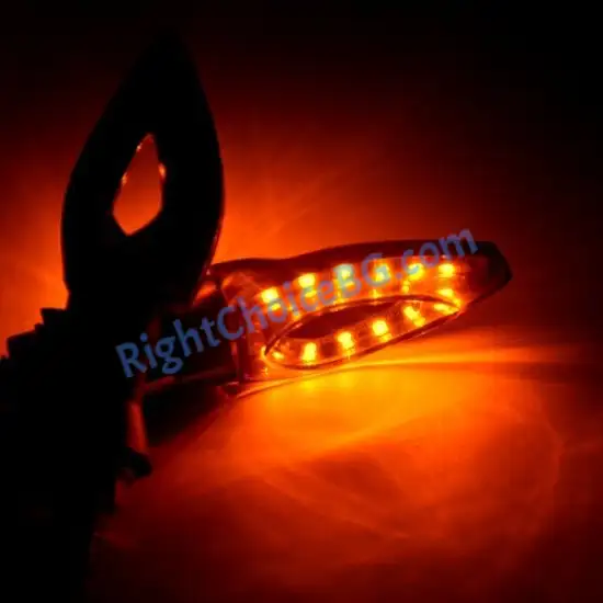Универсални LED мигачи за мотор мотоциклет, 12 диода, 12V, 2 броя в комплект Универсални LED мигачи за мотор мотоциклет, 12 диода, 12V, 2 броя в комплект